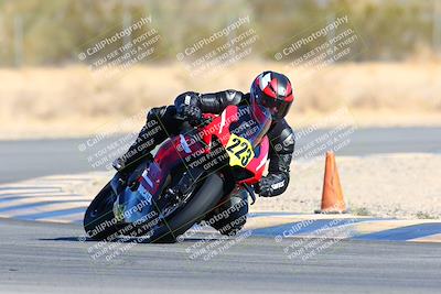 media/Jan-09-2022-SoCal Trackdays (Sun) [[2b1fec8404]]/Turn 6 (1035am)/